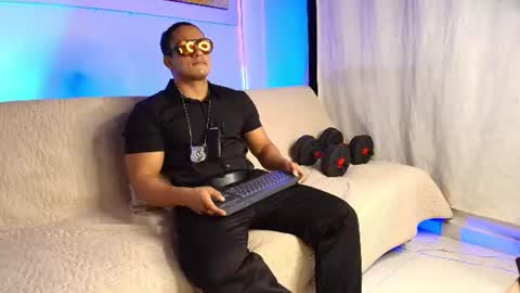 Snapshot of dwayne_esteven10 chatting on 1, 8, 2026 dwayne_esteven10 online show from 1, 8, 2026