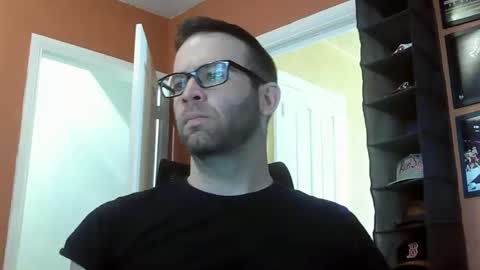 Snapshot of dweav240 chatting on 4, 5, 2026 dweav240 online show from 4, 5, 2026