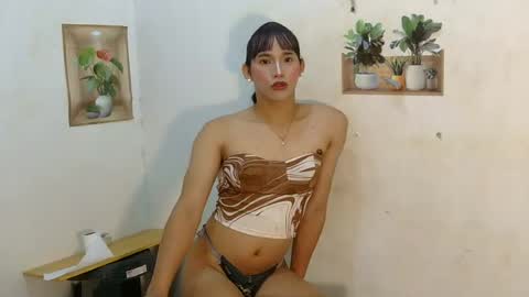 Snapshot of dy_namite chatting on 2, 7, 2026 dy_namite online show from 2, 7, 2026