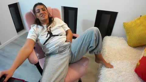 dayana online show from 29, 11, 2025