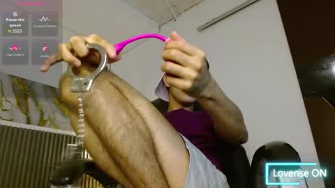 dyla_n18_ online show from 5, 12, 2025