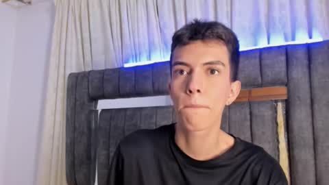 Snapshot of dylan_2005 chatting on 16, 9, 2025 Dylan online show from 16, 9, 2025