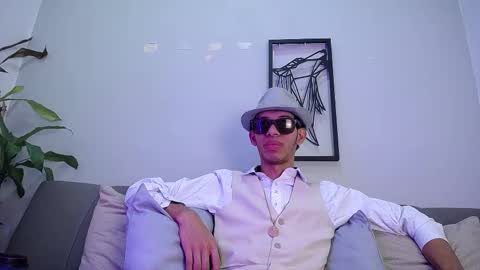 dylan_scotts online show from 10, 10, 2025
