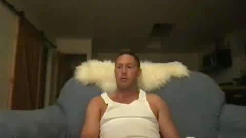 Snapshot of dylan_thick chatting on 21, 6, 2026 Dylans ThicK online show from 21, 6, 2026