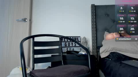 dylan_wolf98 online show from 1, 2, 2025