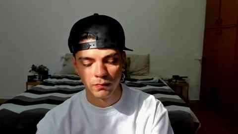 Snapshot of dylancruger chatting on 2, 5, 2026 D Y L A N online show from 2, 5, 2026