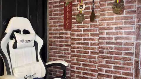 Dylangusss online show from 10, 2, 2026