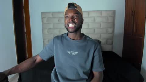 Dylan Taylor online show from 6, 11, 2025