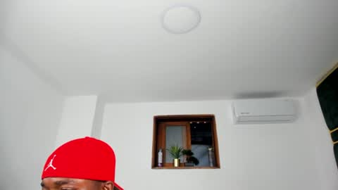 Snapshot of dylantaylor_1 chatting on 20, 7, 2026 Dylan Taylor online show from 20, 7, 2026