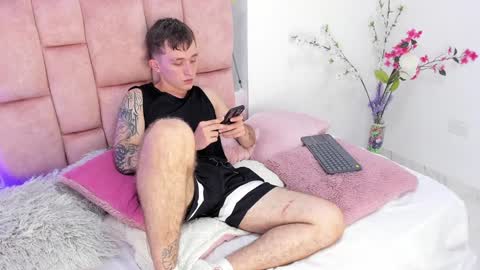 ---DYLAN--- online show from 29, 1, 2025