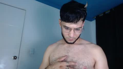 Snapshot of dylanxfun chatting on 6, 6, 2026 dylanxfun online show from 6, 6, 2026
