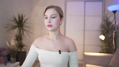 Emily online show from 21, 2, 2025