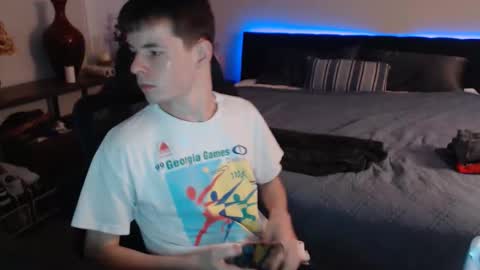 Snapshot of ealexk chatting on 8, 3, 2026 Alex online show from 8, 3, 2026