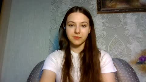 Yuni online show from 5, 4, 2026