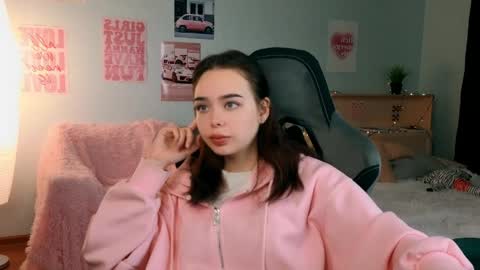 Luna online show from 13, 5, 2026