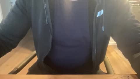 Snapshot of ebnk15 chatting on 6, 1, 2026 ebnk15 online show from 6, 1, 2026