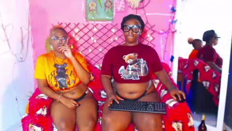 Snapshot of ebony_chayna chatting on 18, 6, 2026 chayna smith online show from 18, 6, 2026