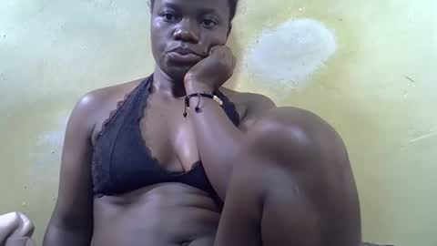 Snapshot of ebony_cutiee chatting on 12, 5, 2026 ebony_cutiee online show from 12, 5, 2026
