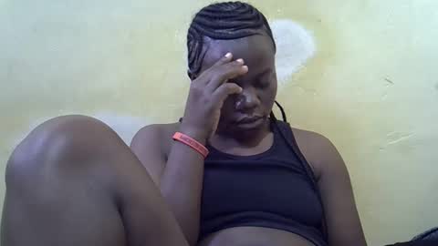 Snapshot of ebony_cutiee chatting on 15, 5, 2026 ebony_cutiee online show from 15, 5, 2026