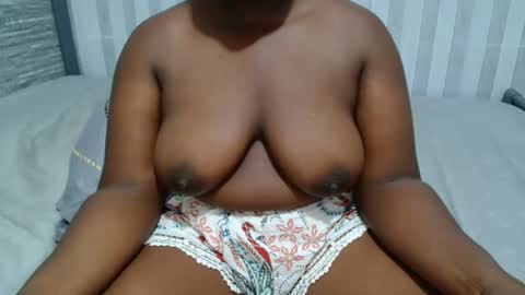 Snapshot of ebony_sabrina chatting on 19, 3, 2026 Sabrina online show from 19, 3, 2026