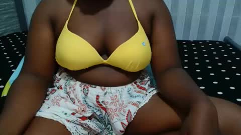 Snapshot of ebony_sabrina chatting on 14, 4, 2026 Sabrina online show from 14, 4, 2026