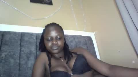 Snapshot of ebony_tasha chatting on 10, 2, 2026 tasha online show from 10, 2, 2026
