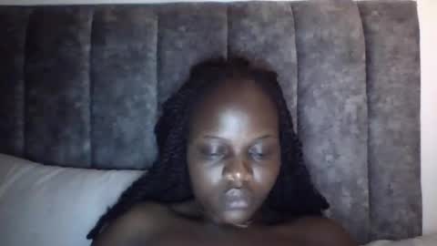 Snapshot of ebony_tasha chatting on 13, 2, 2026 tasha online show from 13, 2, 2026