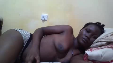 Snapshot of ebony_vanillah chatting on 16, 3, 2026 ebony_vanillah online show from 16, 3, 2026