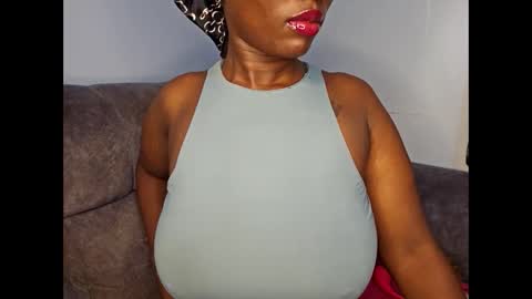 Ebony Melanie online show from 29, 10, 2025