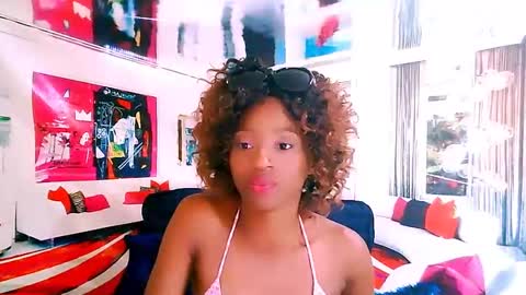 Snapshot of ebonycreamy69 chatting on 31, 1, 2025 Nova online show from 31, 1, 2025