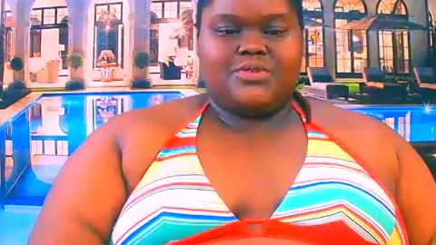 Snapshot of ebonyhotbuns4u2luv chatting on 13, 6, 2026 ebonyhotbuns4u2luv online show from 13, 6, 2026
