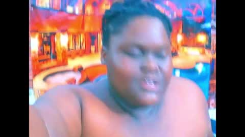 Snapshot of ebonyhotbuns4u2luv chatting on 10, 7, 2026 ebonyhotbuns4u2luv online show from 10, 7, 2026