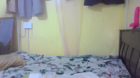 Ebonymuse2 online show from 12, 4, 2026