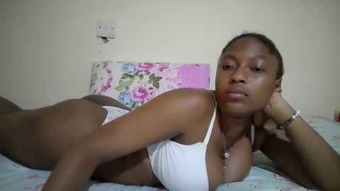 Snapshot of ebonyzora chatting on 4, 6, 2026 Zora online show from 4, 6, 2026