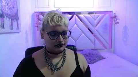 Snapshot of echypyon_tk chatting on 21, 5, 2026 Echypyon tk online show from 21, 5, 2026