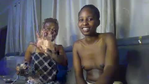 ecstasyxoxo online show from 25, 3, 2026