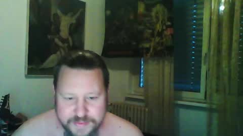 Snapshot of eda666 chatting on 27, 4, 2026 Edward online show from 27, 4, 2026