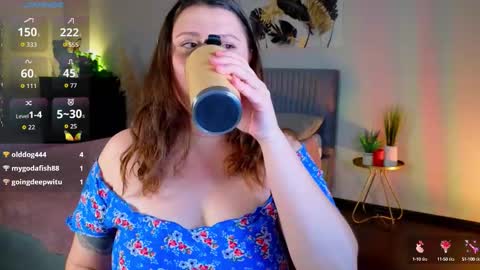 Snapshot of edalyn_af chatting on 8, 10, 2025 online show from 8, 10, 2025