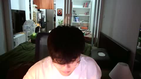 Snapshot of eddiethch chatting on 2, 3, 2026 eddi0304 online show from 2, 3, 2026