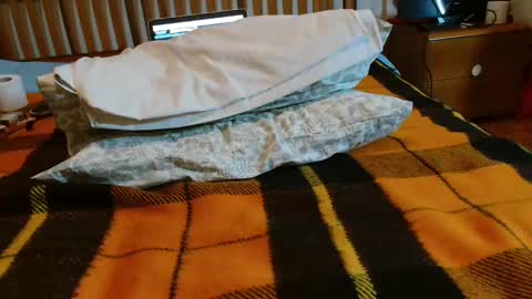 eddy_1968 online show from 31, 12, 2024