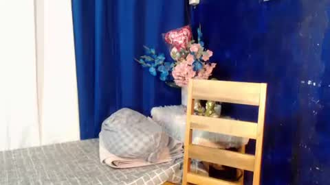 edelcum_xx online show from 29, 9, 2025