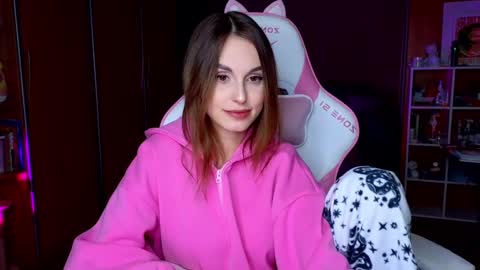 Edeline online show from 7, 3, 2025