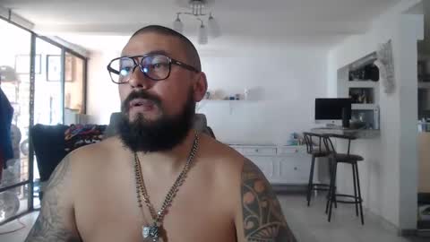 edgarram83 online show from 11, 2, 2025