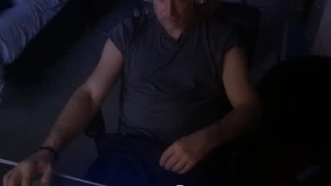 Snapshot of edgemeallnight chatting on 17, 1, 2026 edgemeallnight online show from 17, 1, 2026