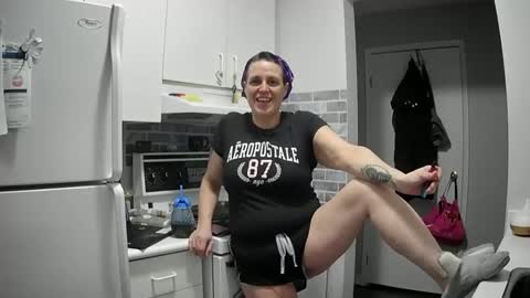 Snapshot of edgeofinsanity13 chatting on 13, 2, 2025 Angel online show from 13, 2, 2025