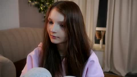 Lisa  online show from 15, 3, 2026