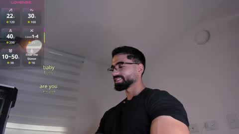 Snapshot of edrick_walton chatting on 19, 4, 2026 edrick online show from 19, 4, 2026