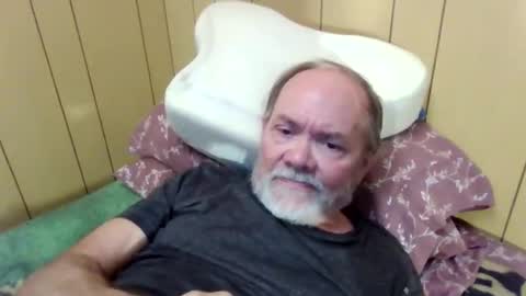 Snapshot of edwalters chatting on 20, 4, 2026 Eddie online show from 20, 4, 2026