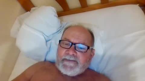 Snapshot of edwalters chatting on 13, 5, 2026 Eddie online show from 13, 5, 2026