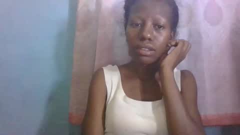 Snapshot of edwige770943 chatting on 1, 4, 2026 edwige770943 online show from 1, 4, 2026